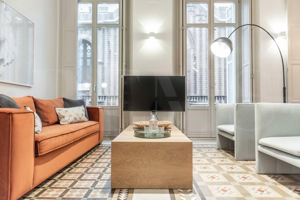 Contemporary Loft In The Historic City Center By Rems مالقة المظهر الخارجي الصورة